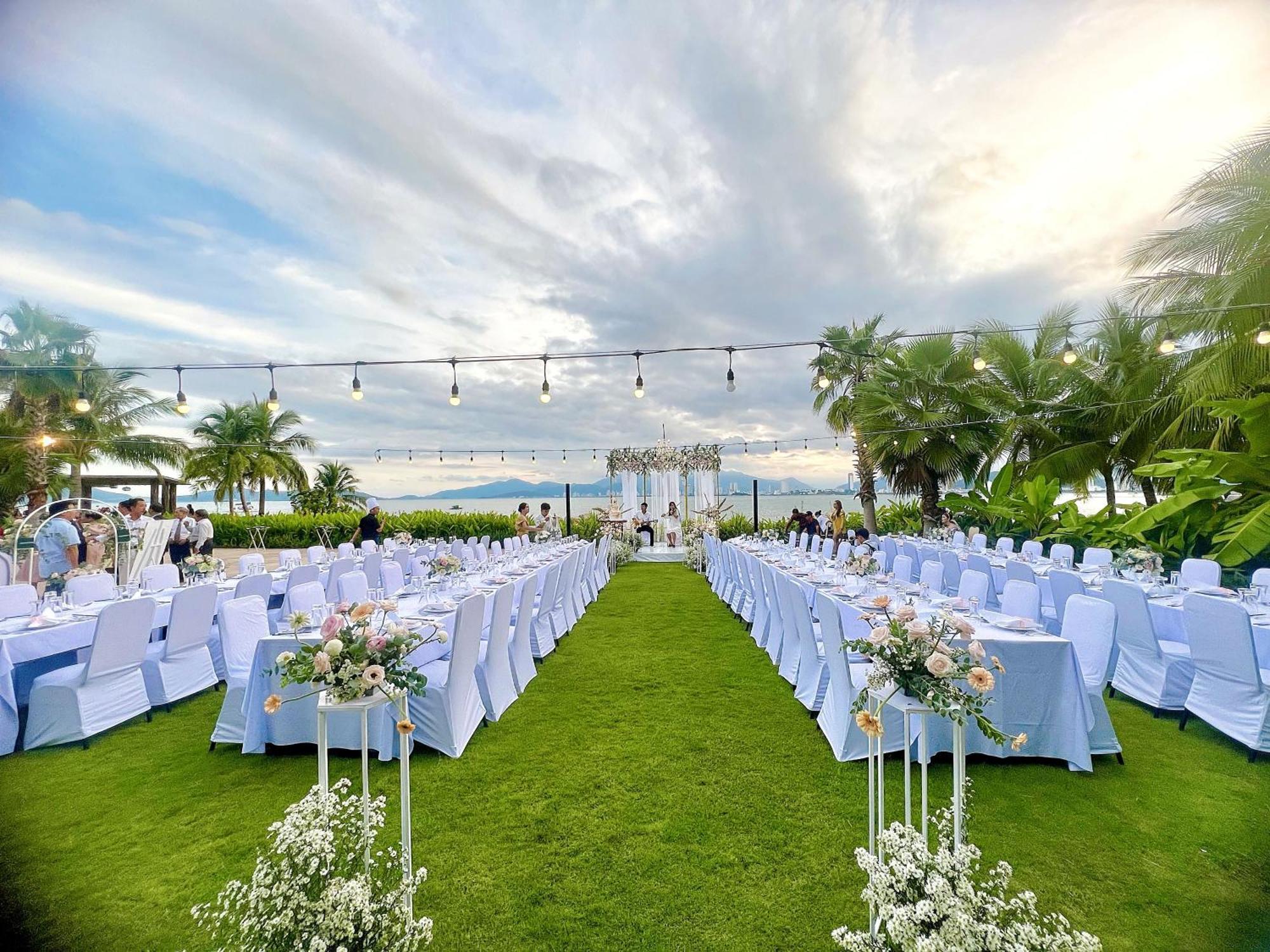 Alibu Resort Nha Trang Exterior foto